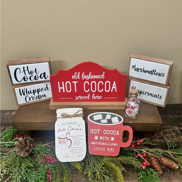 Holiday Old Fashioned Hot Cocoa Holiday Decor Set Red And White — free download